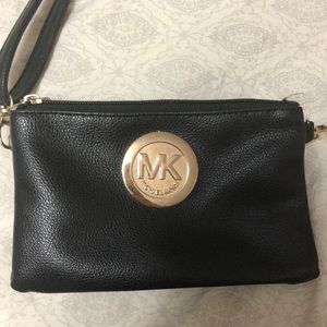 Micheal Kors purse